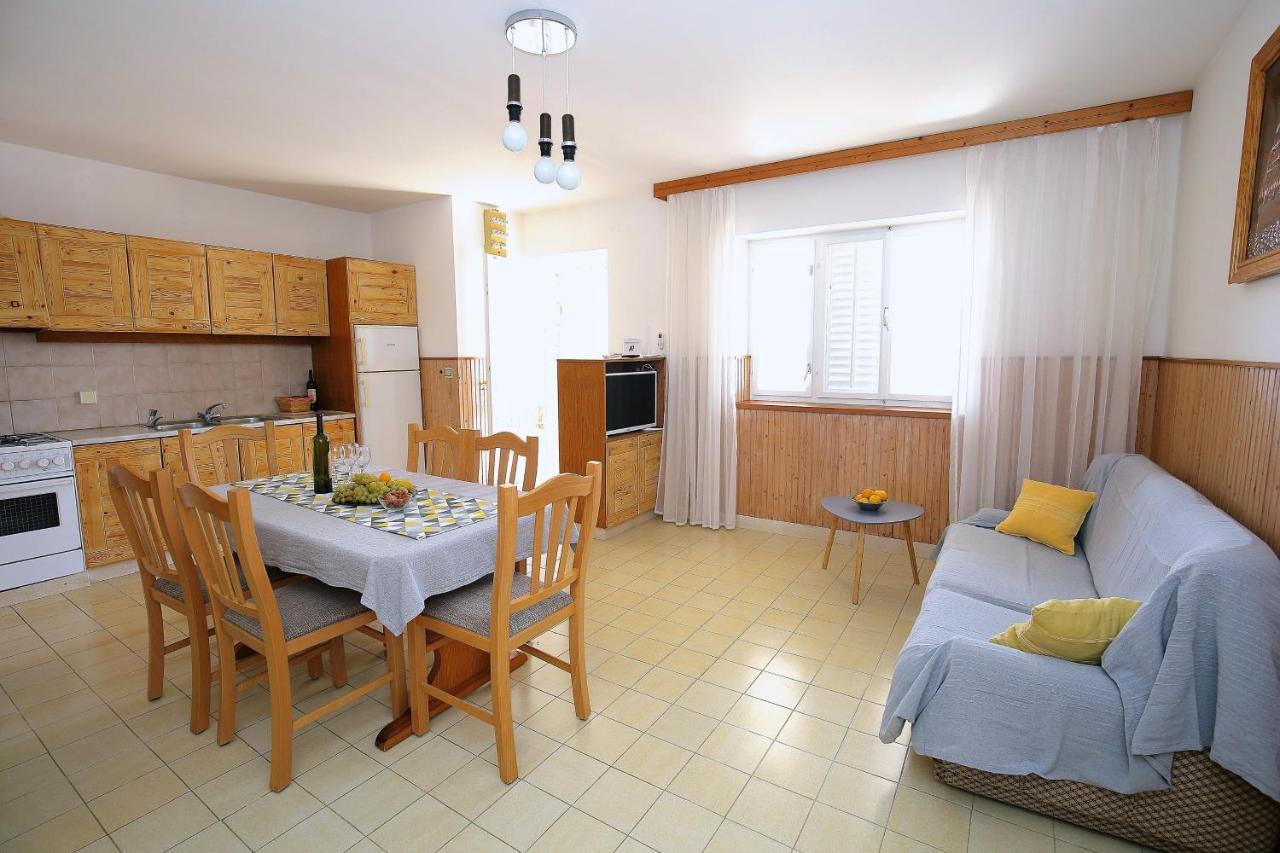 Apartments By The Sea Prizba, Korcula - 9255 Εξωτερικό φωτογραφία