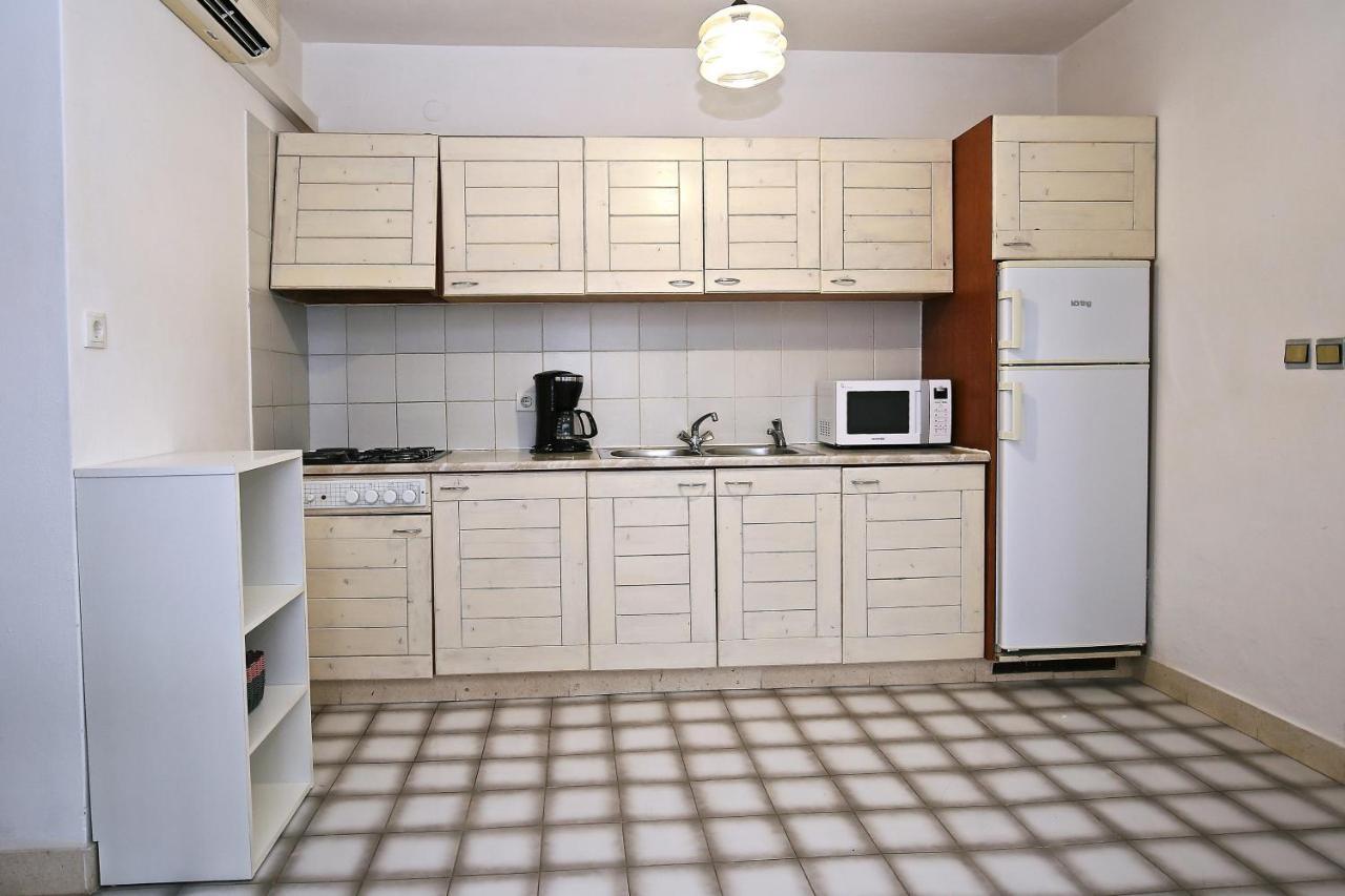 Apartments By The Sea Prizba, Korcula - 9255 Εξωτερικό φωτογραφία